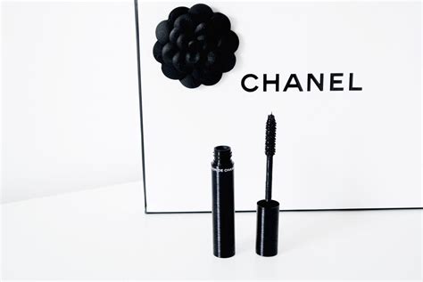 mascara revolution chanel opinioni|Chanel revolution mascara review.